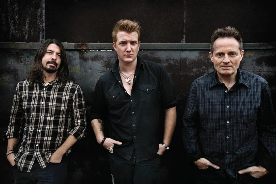 Them Crooked Vultures Band pic